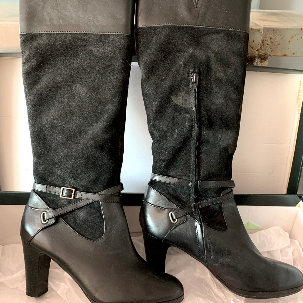 Black Ralph Lauren heeled boots